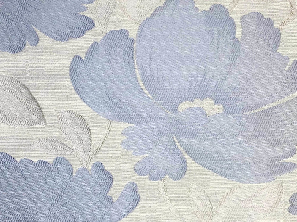7039 MOODY BLUE